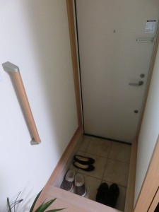 ６玄関狭い